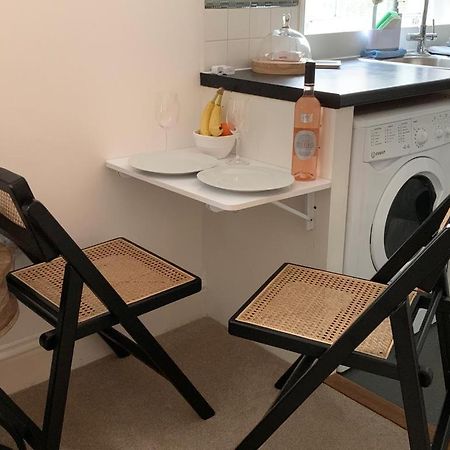 Studio Flat In The Heart Of St. Johns Wood London Exteriör bild